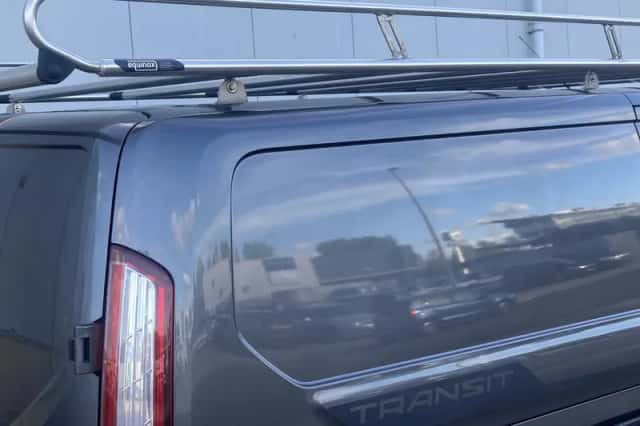 Ford Transit Custom (2021) thumbnail 5