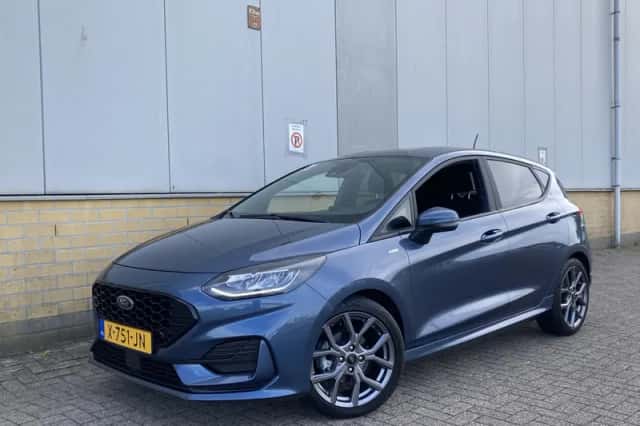 Ford Fiesta (2023) thumbnail 2