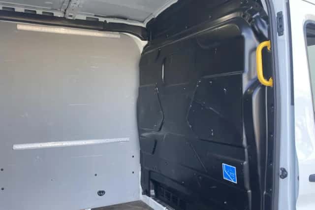 Ford Transit (2021) thumbnail 5
