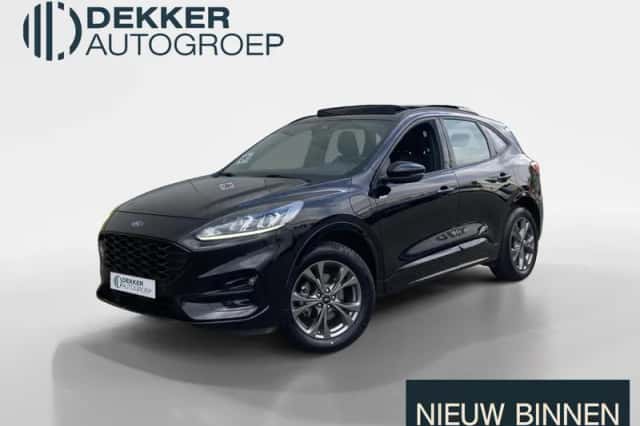 Ford Kuga (2022) thumbnail 1