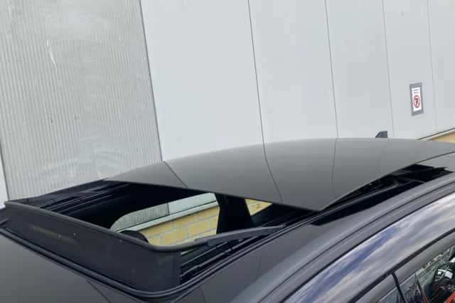 Ford Kuga (2022) thumbnail 4