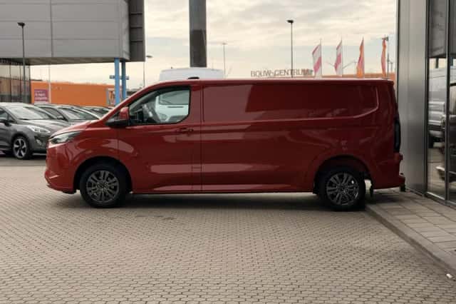 Ford Transit Custom (2024) thumbnail 6