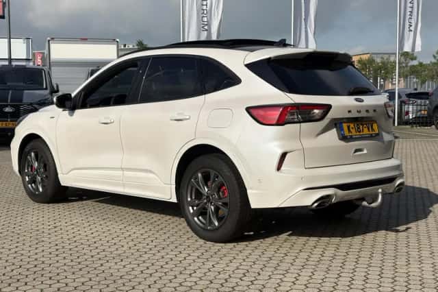 Ford Kuga (2021) thumbnail 6