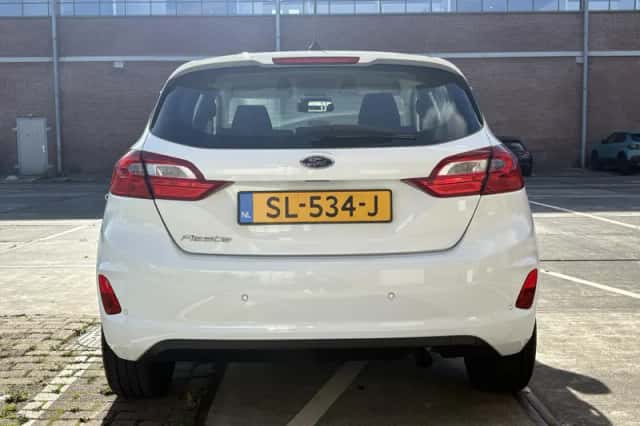 Ford Fiesta (2018) thumbnail 4