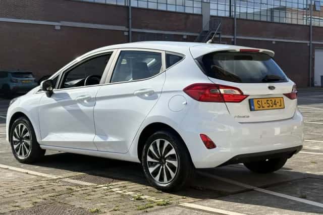 Ford Fiesta (2018) thumbnail 5