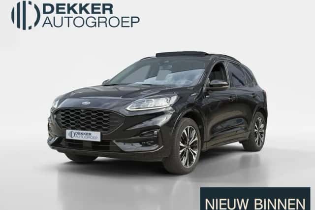 Ford Kuga (2023) thumbnail 1