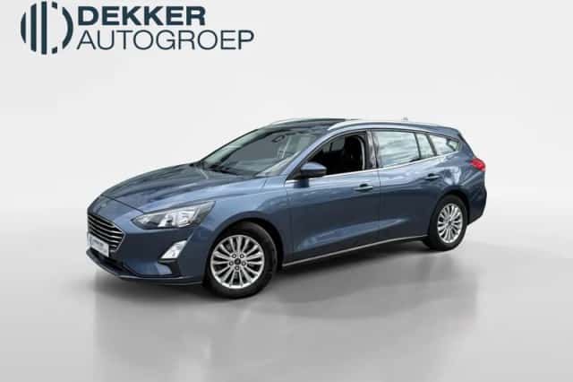 Ford Focus (2019) thumbnail 1