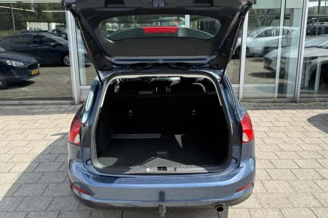Ford Focus (2019) thumbnail 5
