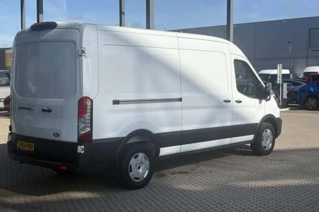 Ford E-Transit (2026) thumbnail 3