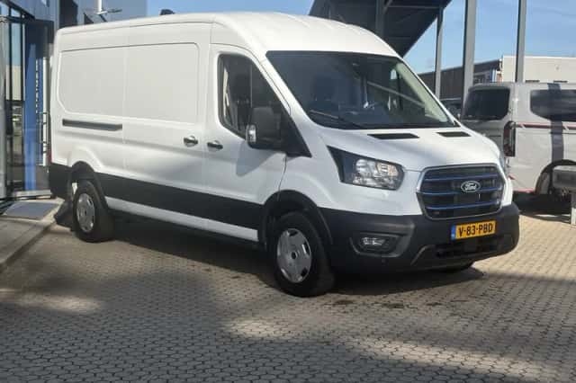 Ford E-Transit (2026) thumbnail 4