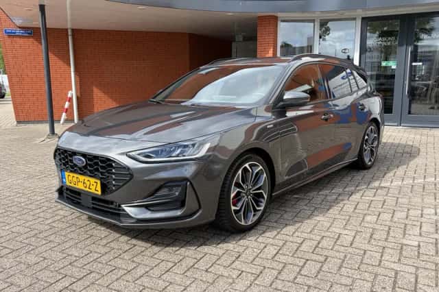 Ford Focus (2024) thumbnail 2