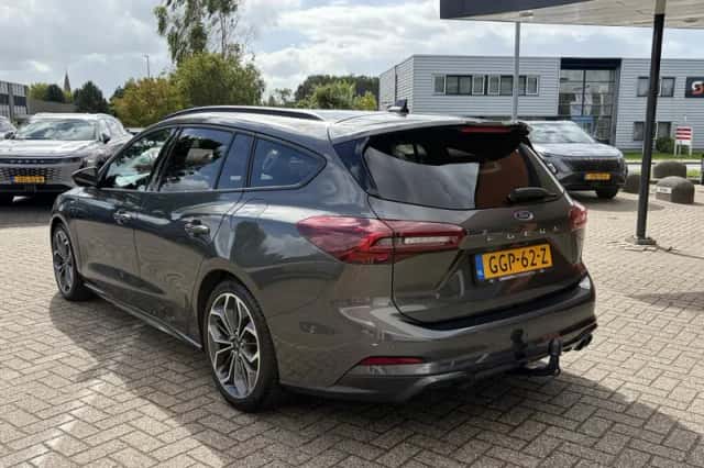 Ford Focus (2024) thumbnail 5