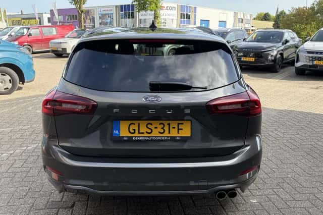Ford Focus (2024) thumbnail 6