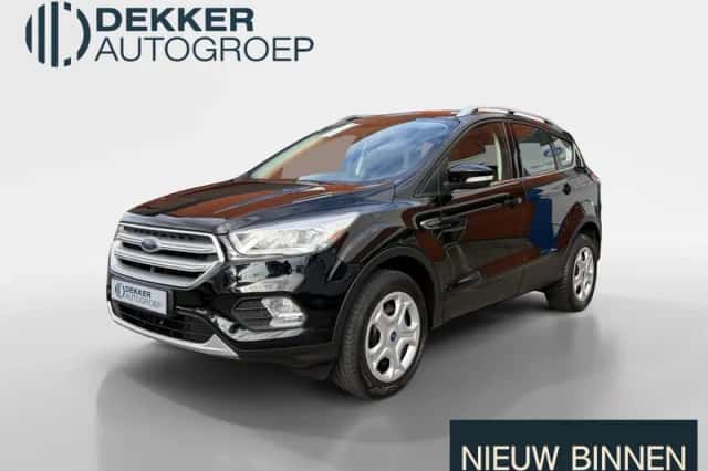 Ford Kuga (2019) thumbnail 1