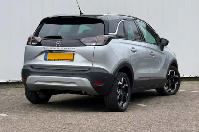 Opel Crossland (2023) thumbnail 2