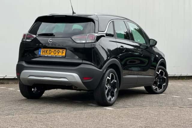 Opel Crossland (2023) thumbnail 2