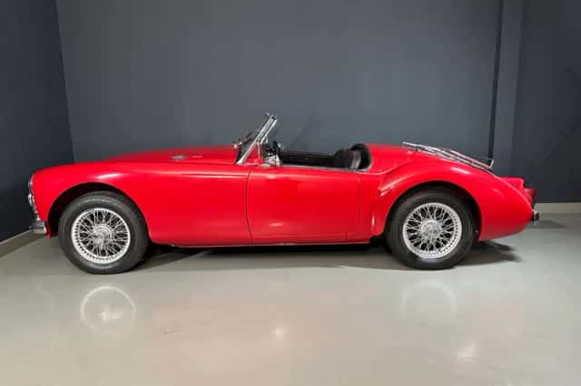 MG MGA (1960) thumbnail 4
