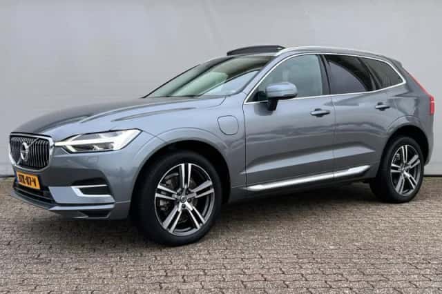 Volvo XC60 (2020) thumbnail 1