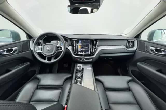 Volvo XC60 (2020) thumbnail 6