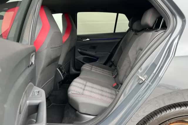 Volkswagen Golf (2020) thumbnail 5