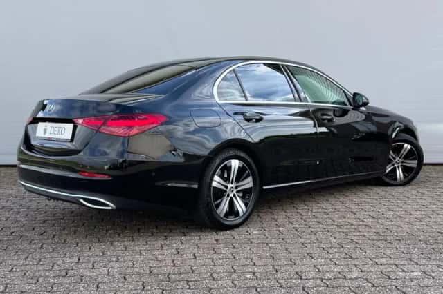 Mercedes-Benz C-Klasse (2022) thumbnail 2