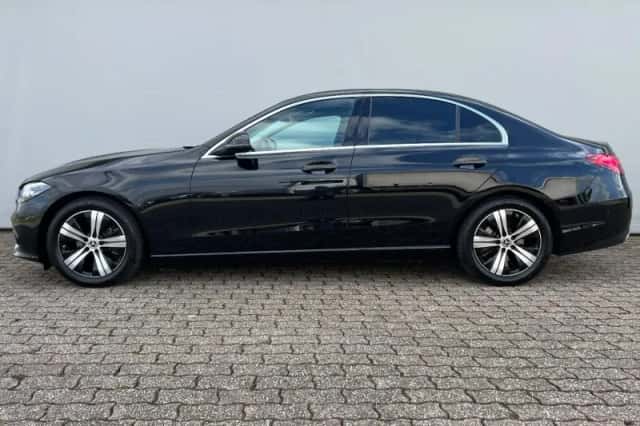 Mercedes-Benz C-Klasse (2022) thumbnail 3