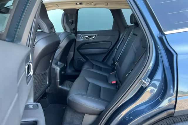 Volvo XC60 (2019) thumbnail 6