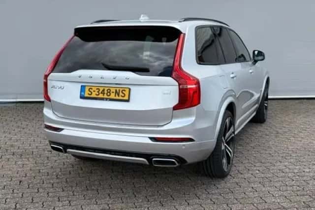 Volvo XC90 (2020) thumbnail 3