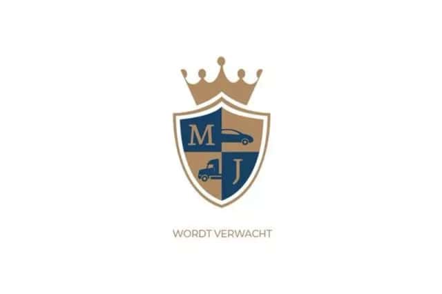 Mercedes-Benz Vito (2023) thumbnail 3