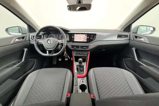 Volkswagen Polo (2019) thumbnail 6