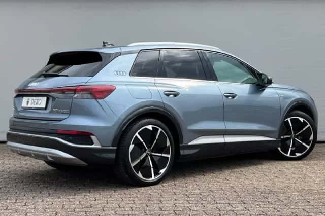 Audi Q4 e-tron (2022) thumbnail 2