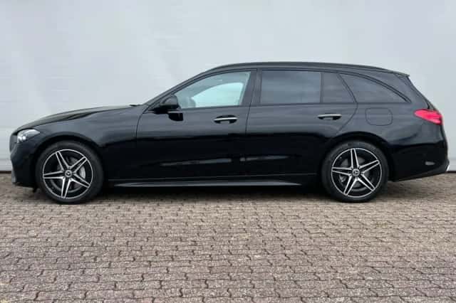 Mercedes-Benz C-Klasse (2023) thumbnail 3