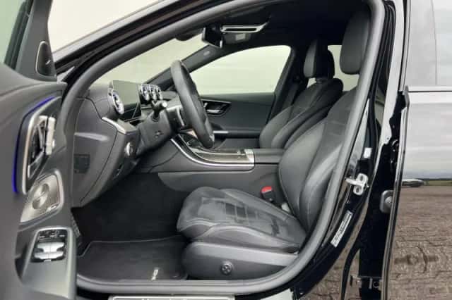 Mercedes-Benz C-Klasse (2023) thumbnail 4