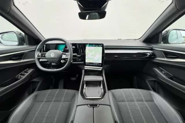 Renault Austral (2024) thumbnail 6