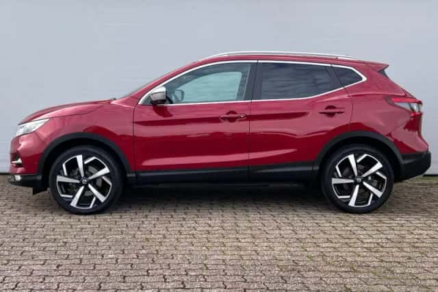 Nissan Qashqai (2018) thumbnail 3