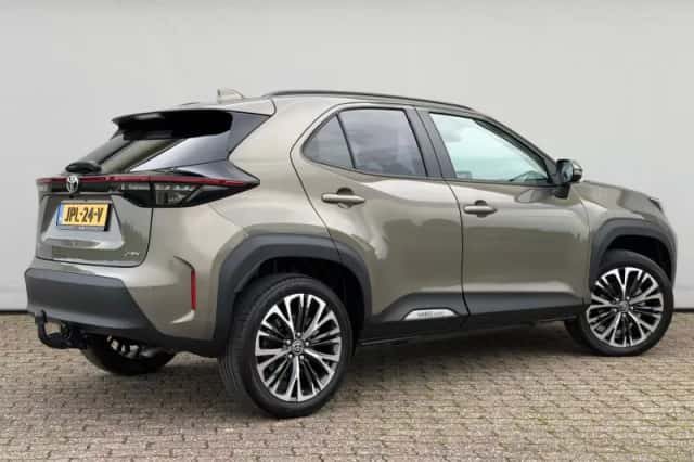 Toyota Yaris Cross (2025) thumbnail 2