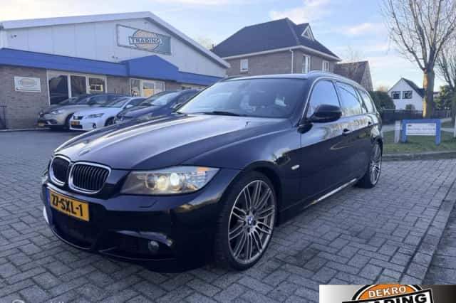 BMW 3-Serie (2012) thumbnail 1
