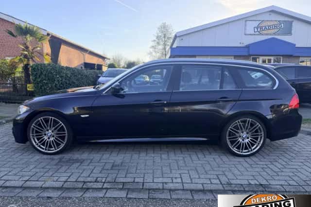BMW 3-Serie (2012) thumbnail 2