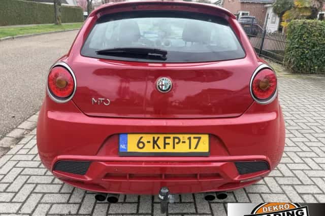 Alfa Romeo MiTo (2013) thumbnail 4