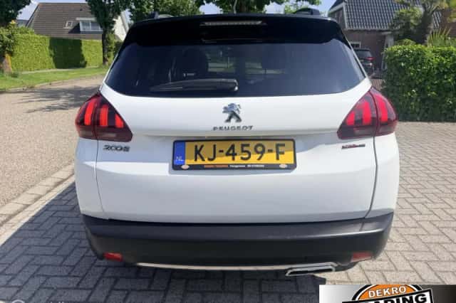 Peugeot 2008 (2016) thumbnail 4