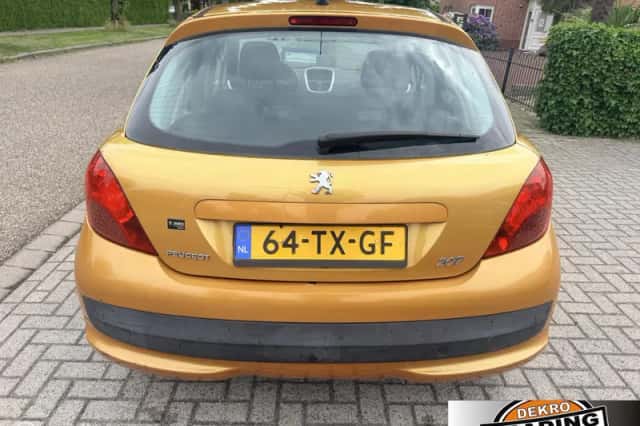 Peugeot 207 (2007) thumbnail 4