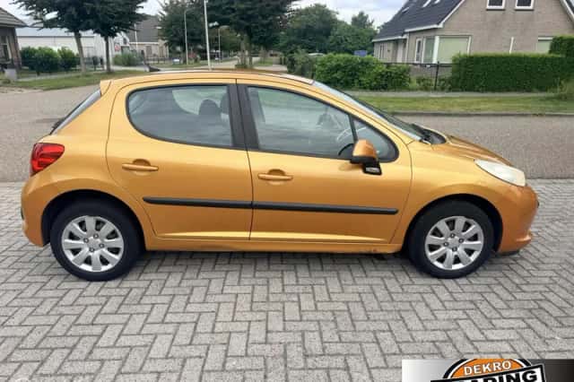Peugeot 207 (2007) thumbnail 6