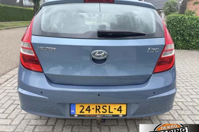 Hyundai i30 (2011) thumbnail 4
