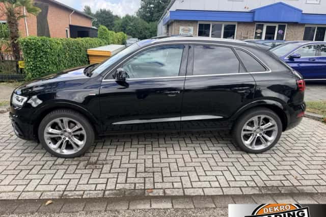 Audi Q3 (2014) thumbnail 2