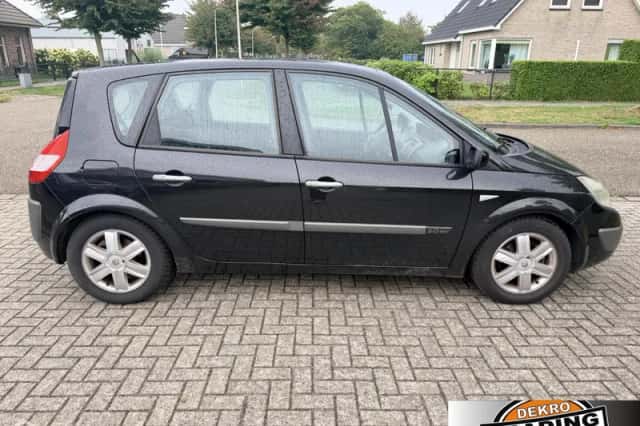 Renault Scénic (2006) thumbnail 6