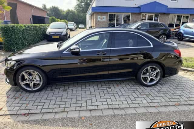 Mercedes-Benz C-Klasse (2014) thumbnail 2