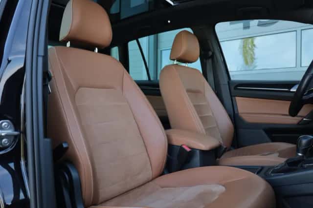 Volkswagen Golf Sportsvan (2015) thumbnail 6