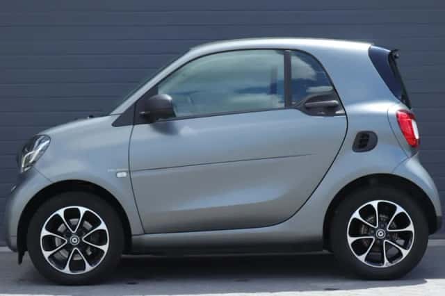 Smart ForTwo (2017) thumbnail 3