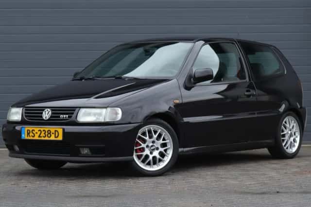 Volkswagen Polo (1999) thumbnail 1