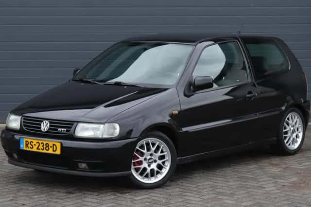 Volkswagen Polo (1999) thumbnail 2